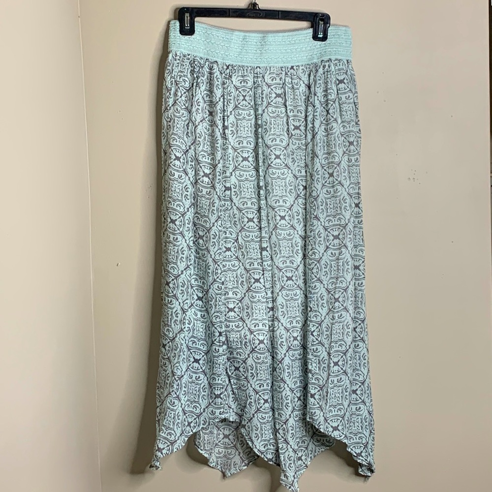 NEW DIRECTIONS Maxi Skirt size M Mint Green Elastic Band